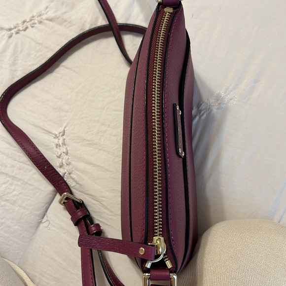 Maroon Kate Spade Crossbody! - Picture 9 of 9
